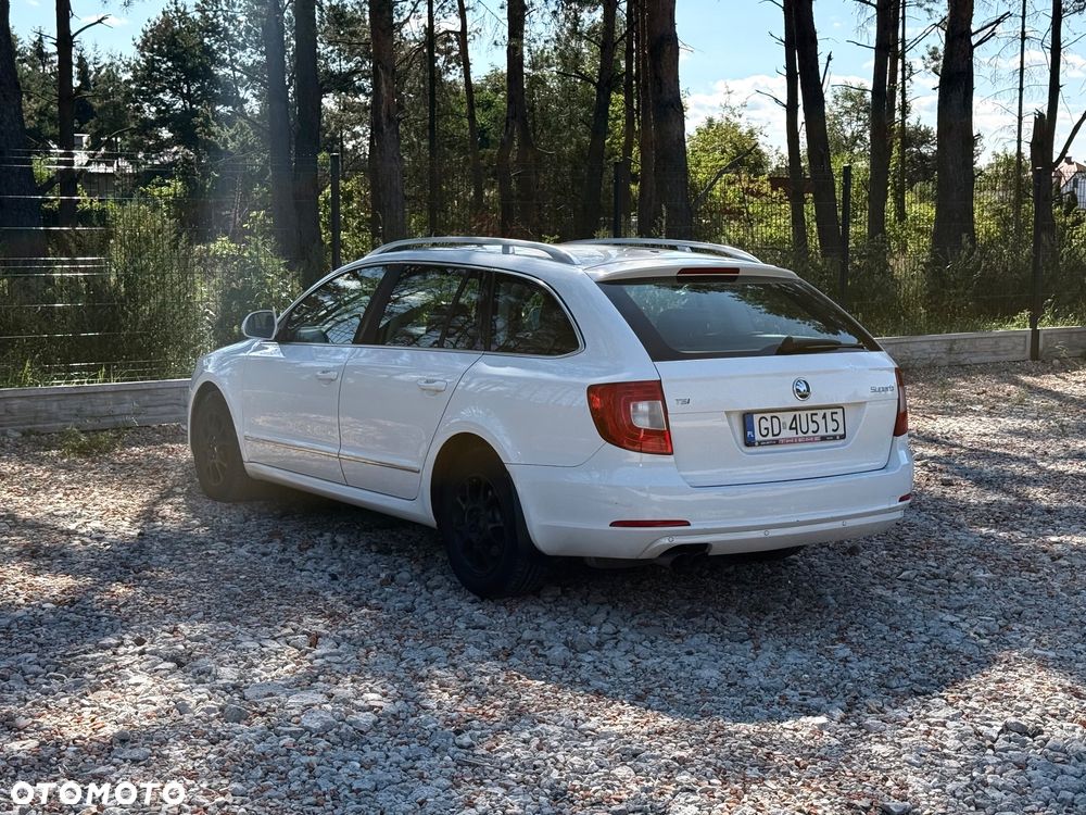 Skoda Superb - 27