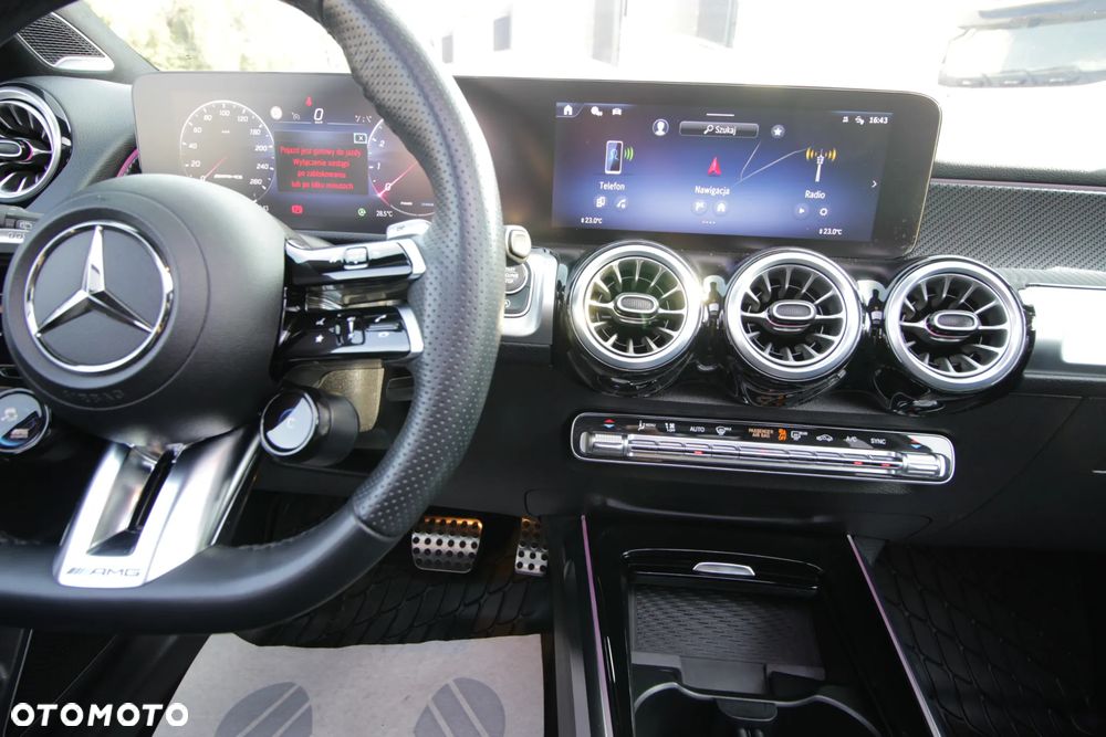 Mercedes-Benz GLB AMG 35 4-Matic - 19