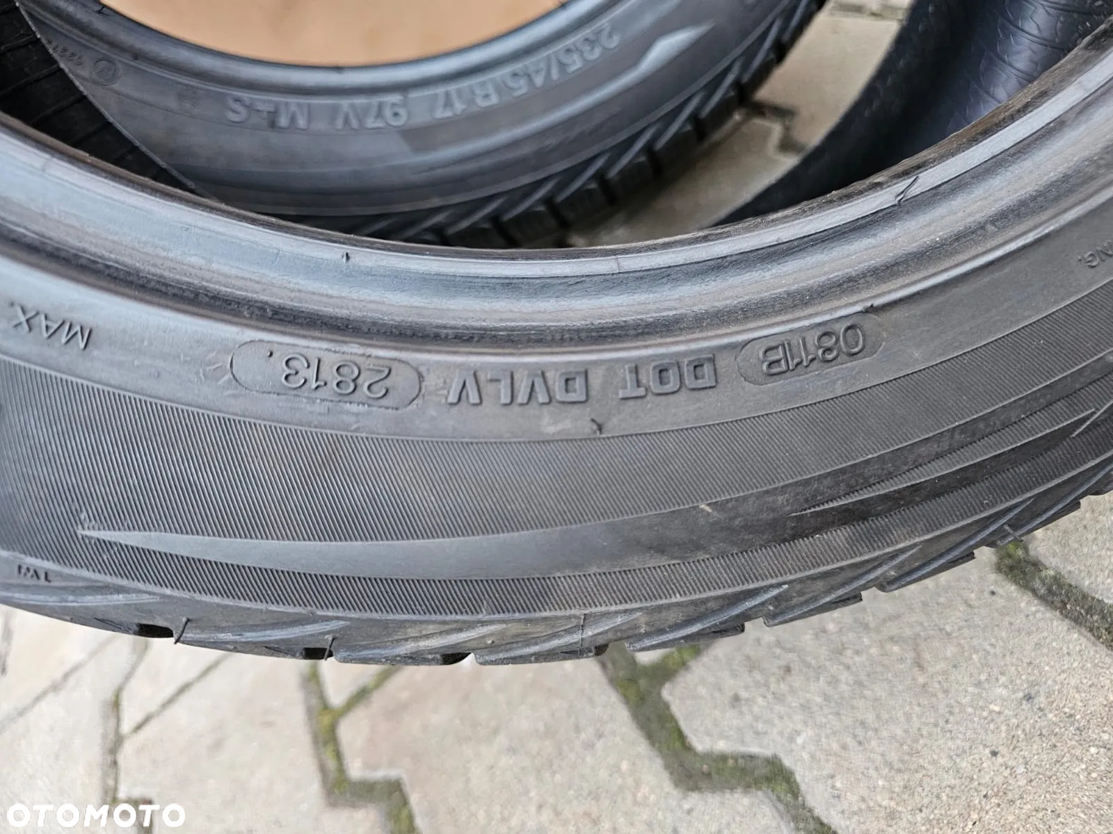 (O76) 235/45R17 97V 4,5mm 13r / Vredestein Wintrac Xtreme - 7