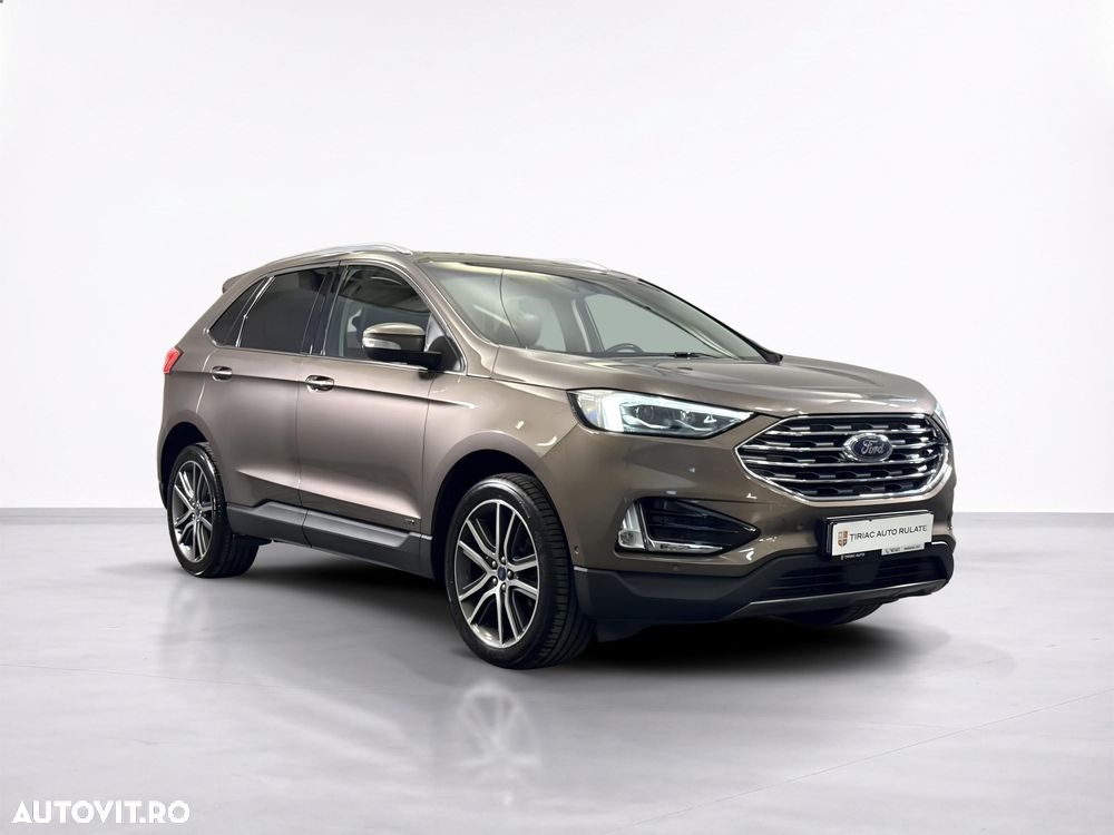 Ford Edge - 8