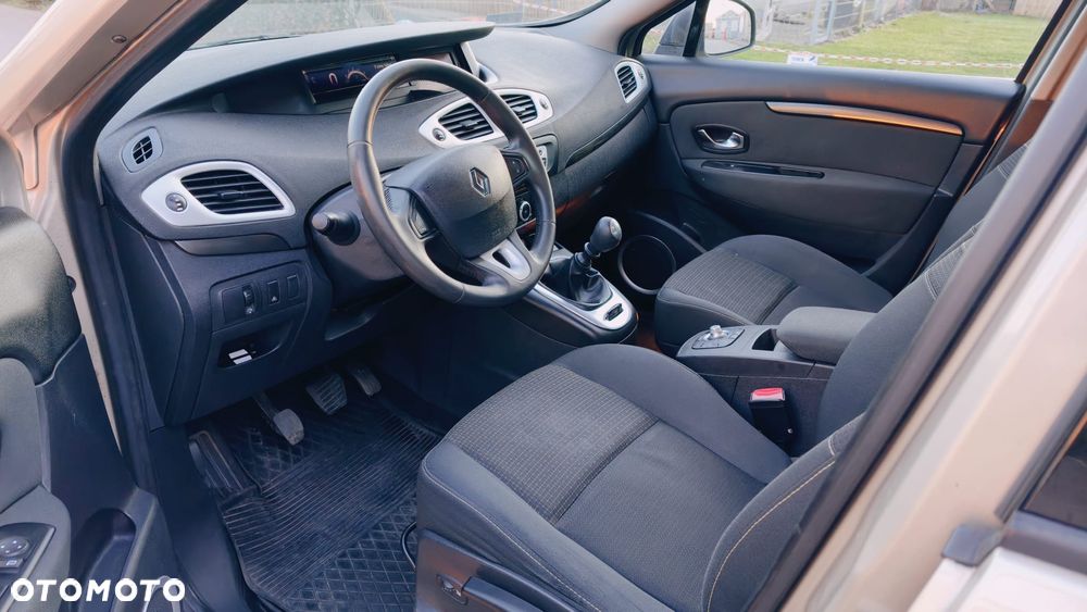 Renault Scenic dCi 160 FAP Dynamique - 5