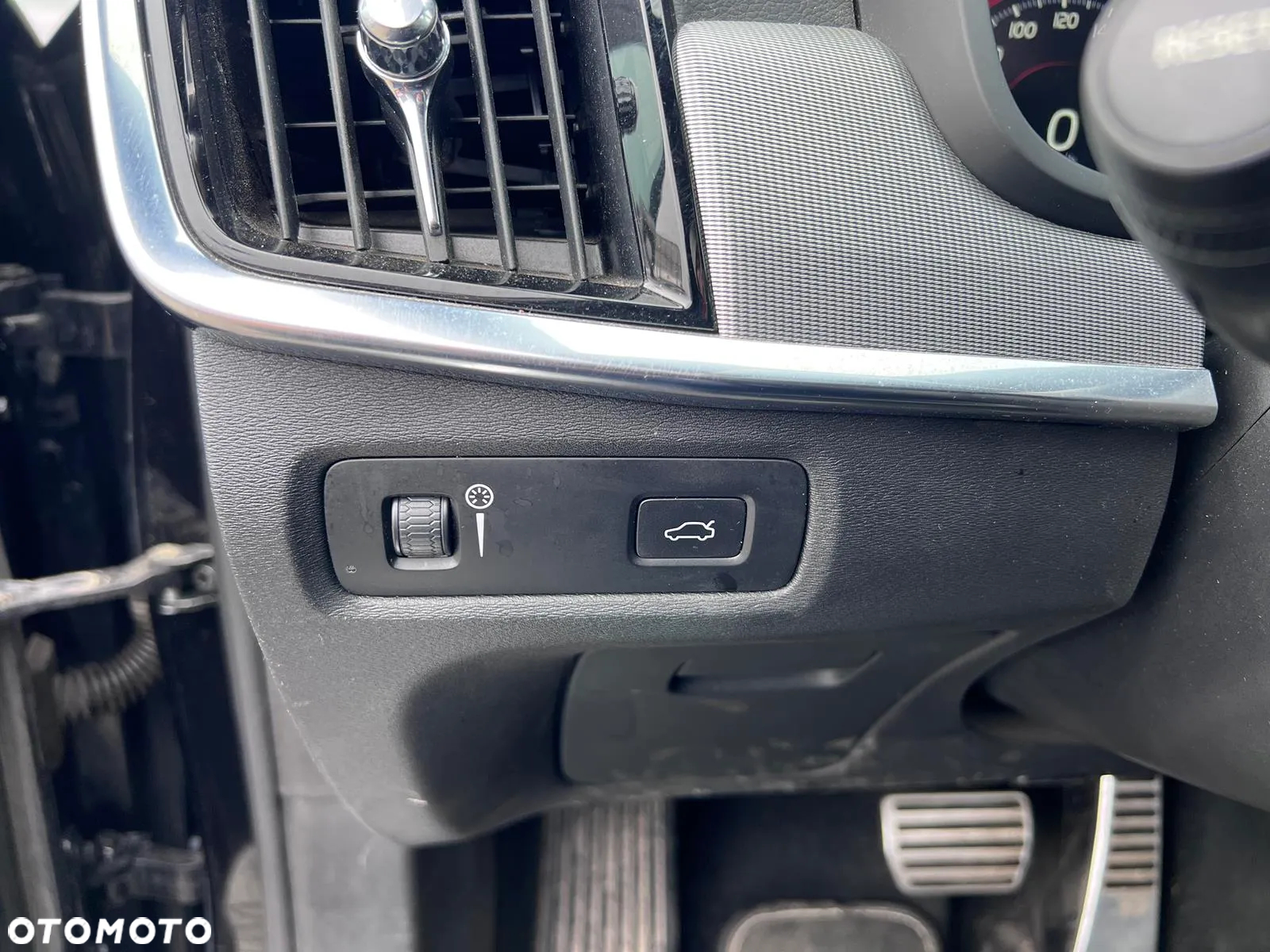 Volvo S90 D3 SCR R-Design - 12