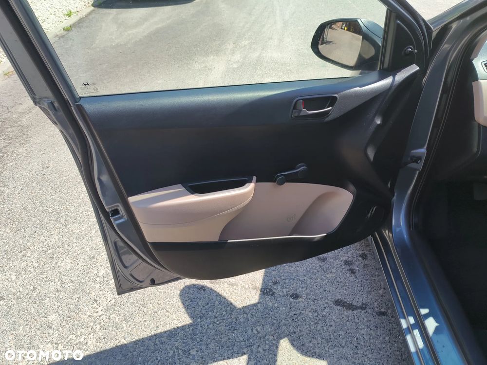 Hyundai i10 1.0 blue Classic - 17