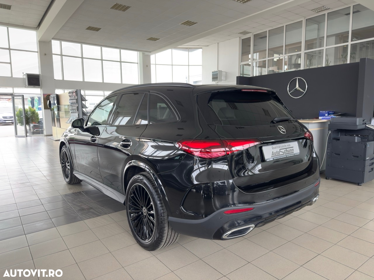 Mercedes-Benz GLC 200 4Matic 9G-TRONIC AMG Line Advanced - 8