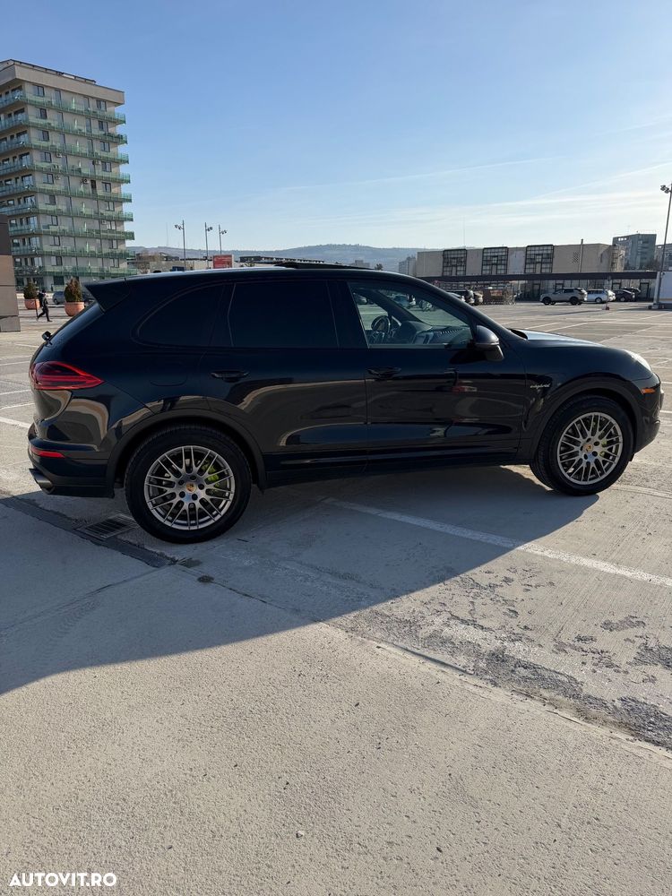 Porsche Cayenne S E-Hybrid Platinum Edition - 6