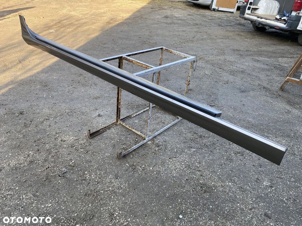 PRÓG PRAWY LISTWA PROGOWA PRAWA VOLVO S60 V60 III 18- 31448912 - 3
