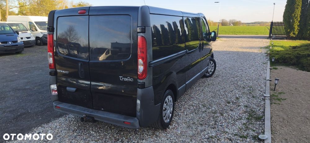 Opel Vivaro L2H1 2.9t - 4