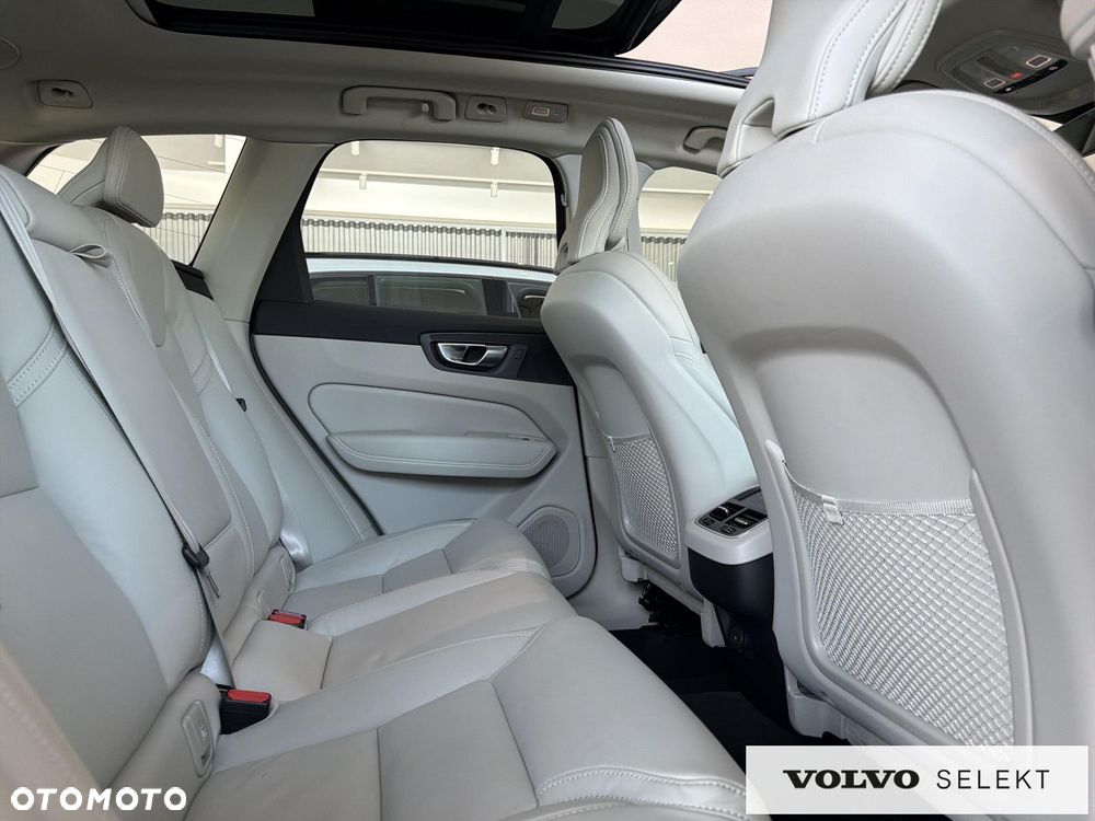 Volvo XC 60 - 14