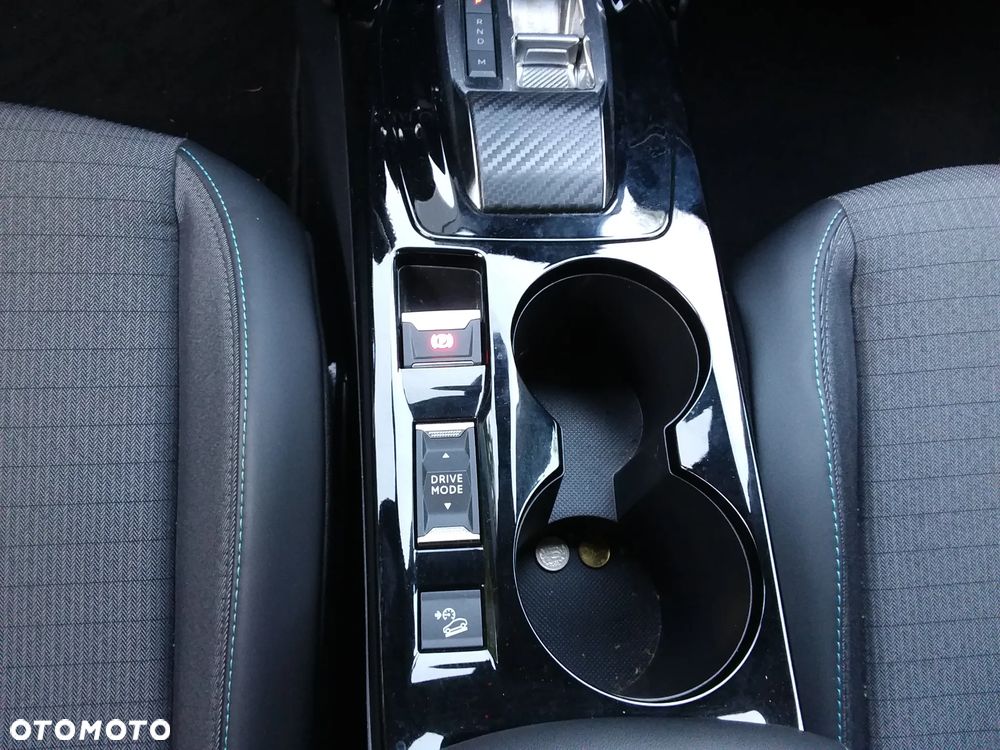 Peugeot 2008 1.5 BlueHDi Allure Pack S&S EAT8 - 14