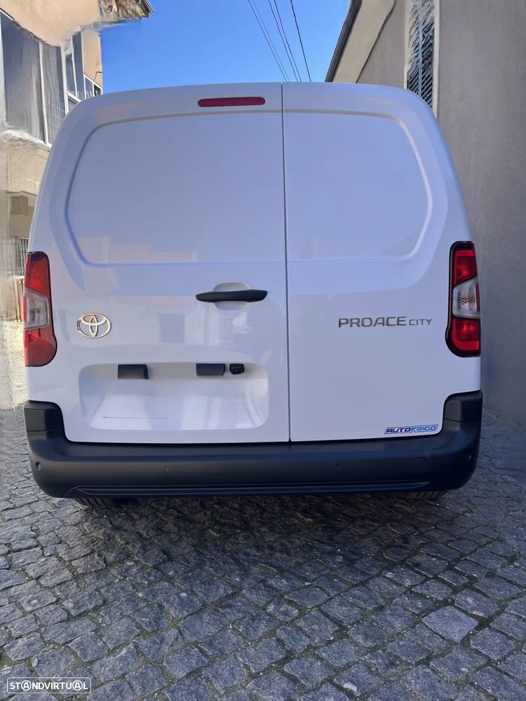 Toyota Proace City 1.5D L2 Comfort Plus - 4