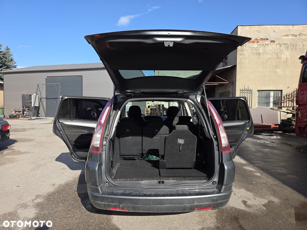 Citroën C4 Grand Picasso - 6