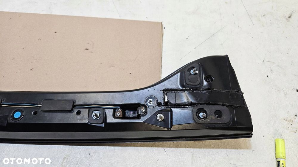 lampa tylna tył dodge challenger 68213147ac - 9