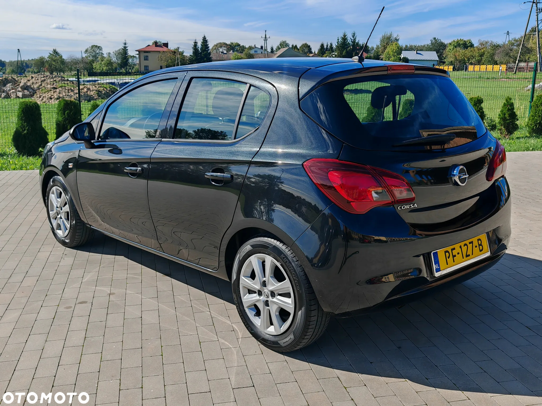 Opel Corsa 1.4 Enjoy - 5