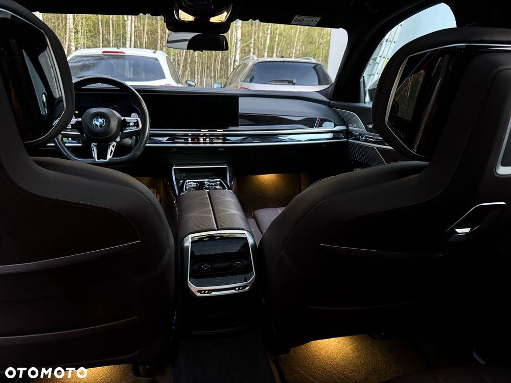BMW Seria 7 740d xDrive - 20