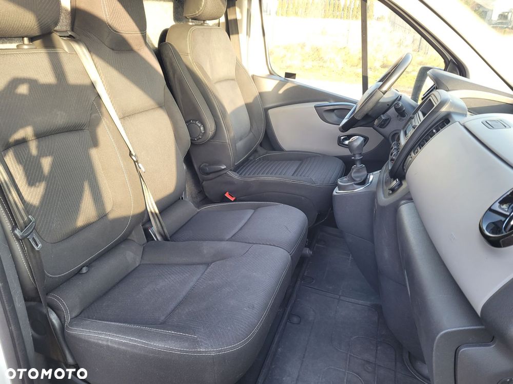 Renault Trafic L1 Webasto Klima Auto-Serwis - 25