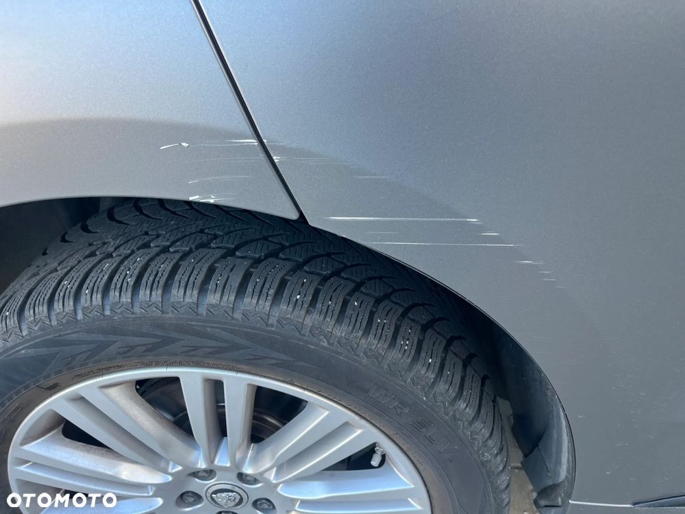 Jaguar F-Pace 3.0 TDV6 AWD First Edition - 19
