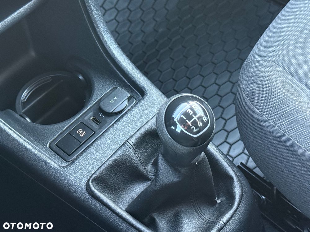 Volkswagen up! Start-Stop special black pearl - 24