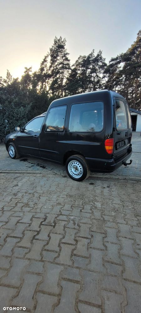 Volkswagen Caddy - 1