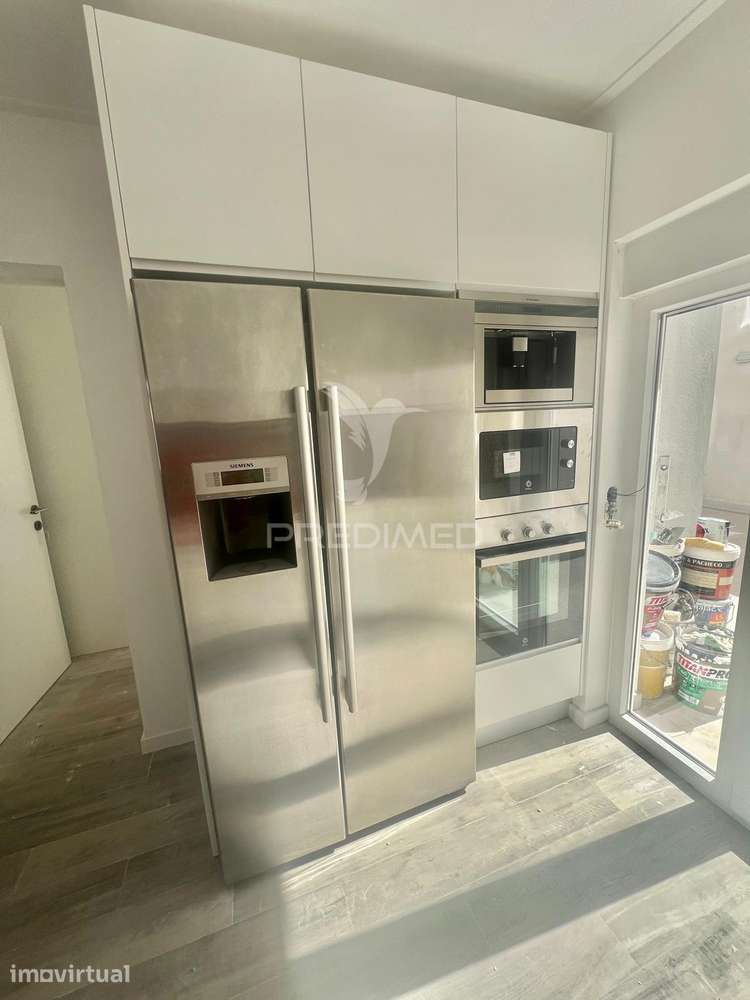 Apartamento T1 Totalmente Remodelado com Terraço Privado e Barbecue... - Grande imagem: 4/9