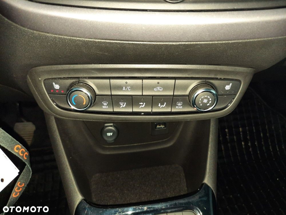 Opel Crossland 1.2 T - 18