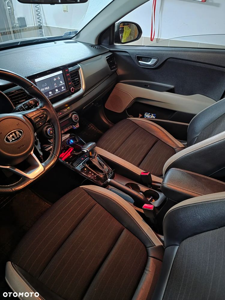 Kia Stonic 1.0 T-GDI L - 14