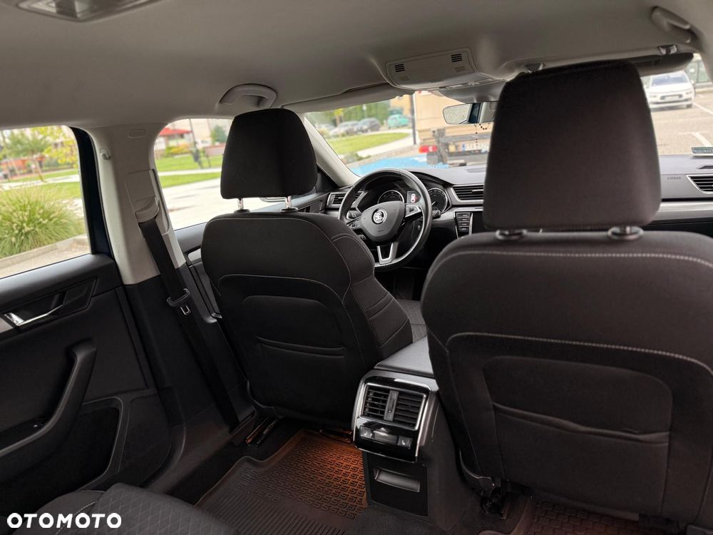 Skoda Superb 2.0 TDI 4x4 Style DSG - 6