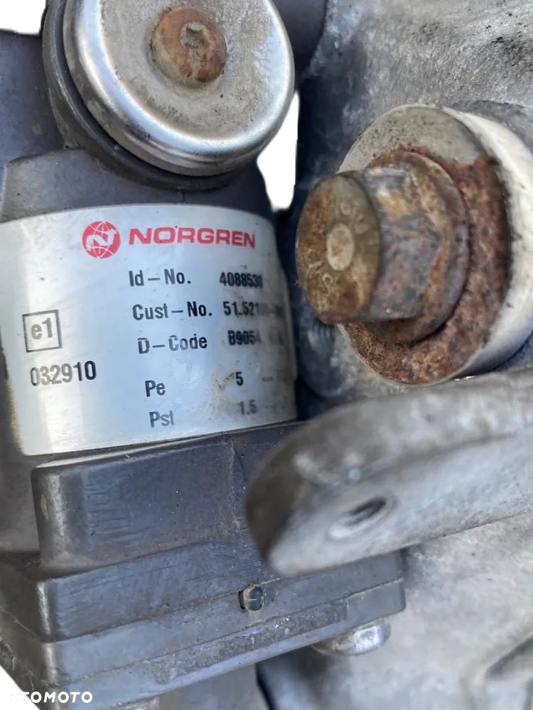 ELEKTROZAWÓR ZAWÓR HAMULCA  GÓRSKIEGO NORGREN MAN 4088530 - 3