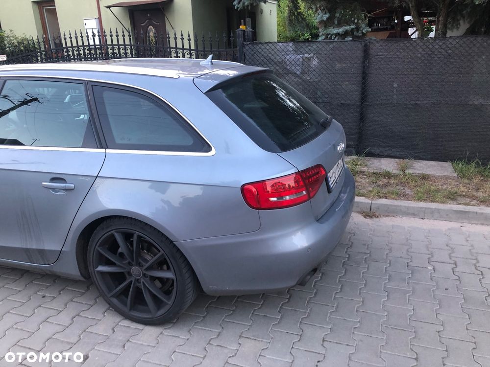 Audi A4 - 5