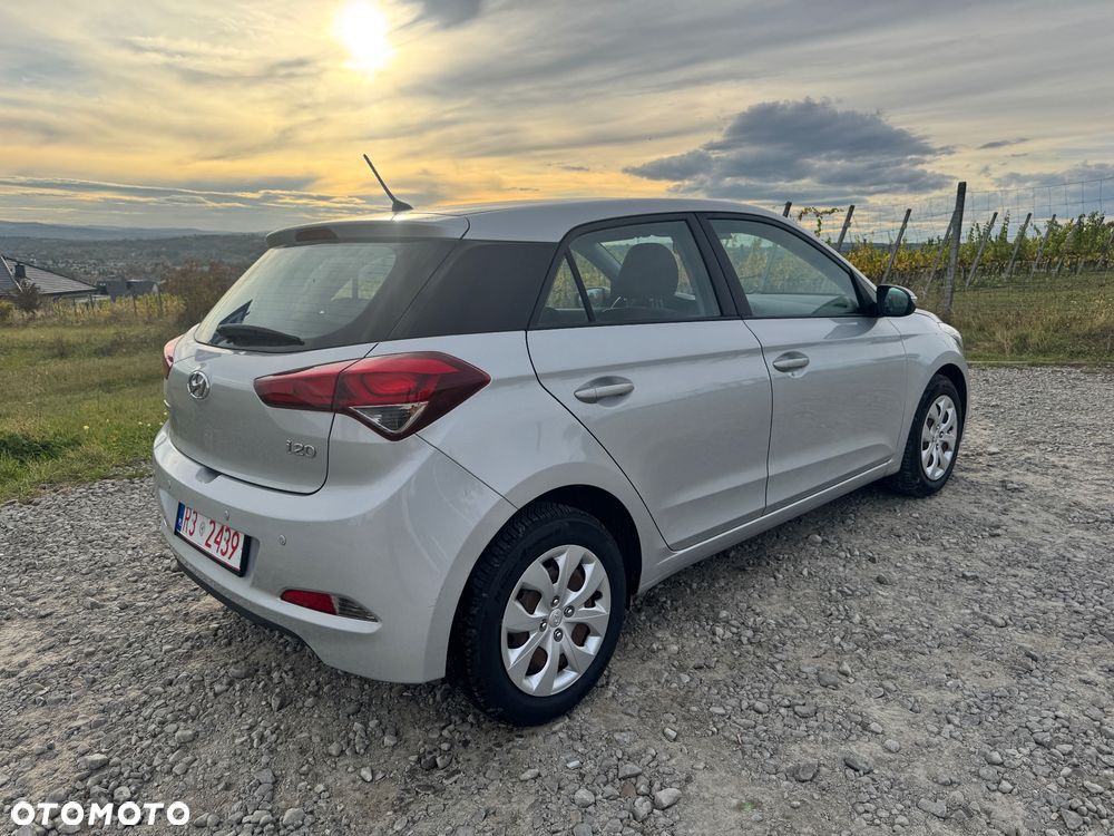 Hyundai I20 2018 photo 4