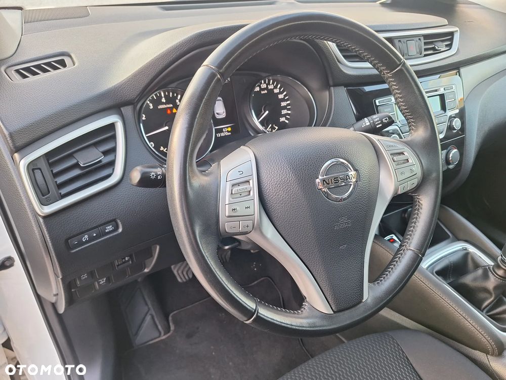 Nissan Qashqai 1.2 DIG-T Acenta - 22