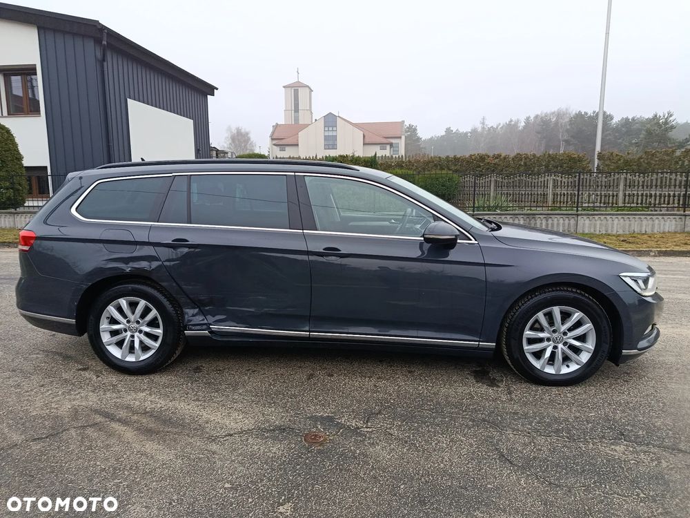 Volkswagen Passat 2.0 TDI SCR (BlueMotion Technology) DSG Comfortline - 27