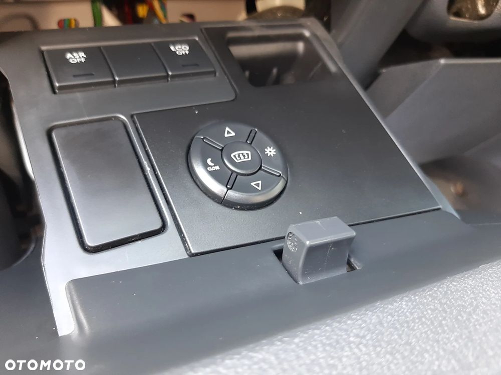 Peugeot 508 BlueHDi 120 EAT6 Stop&Start Business-Line - 26