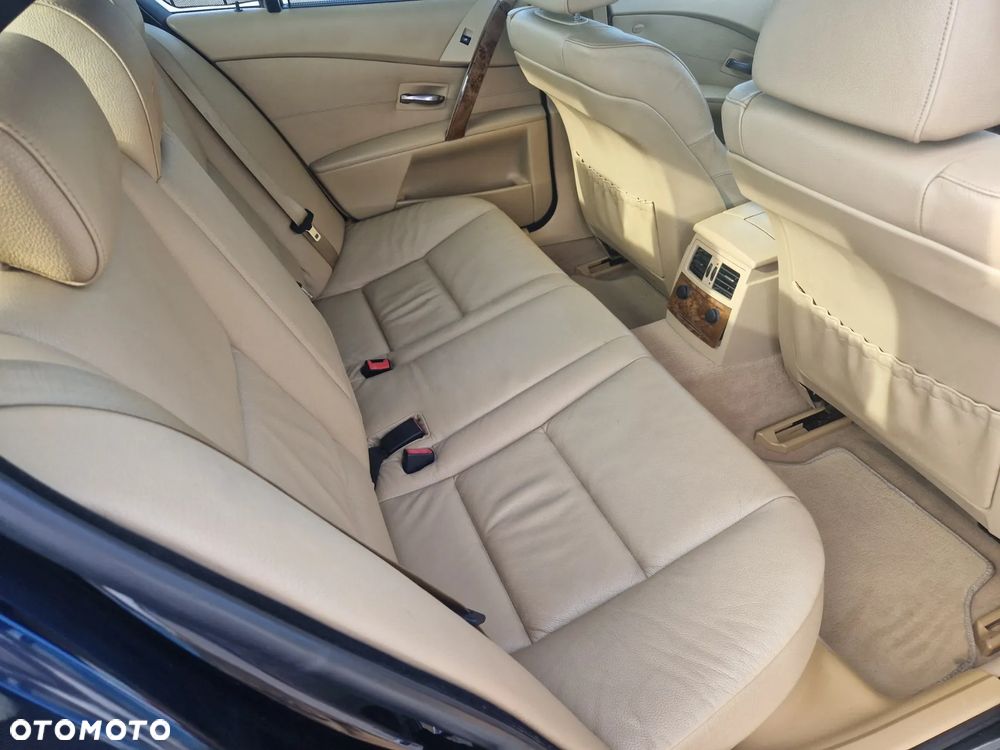 BMW Seria 5 - 17