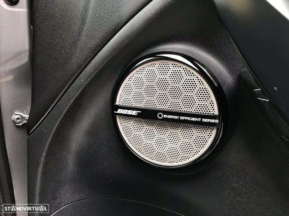 Renault Mégane ENERGY dCi 110 Start & Stop Bose Edition - 8