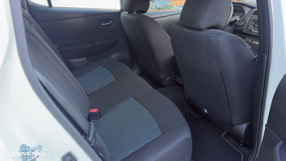 Nissan Leaf 40 kWh Visia - 8