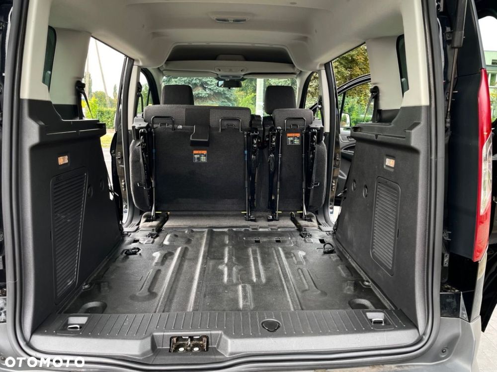 Ford Tourneo Connect - 20