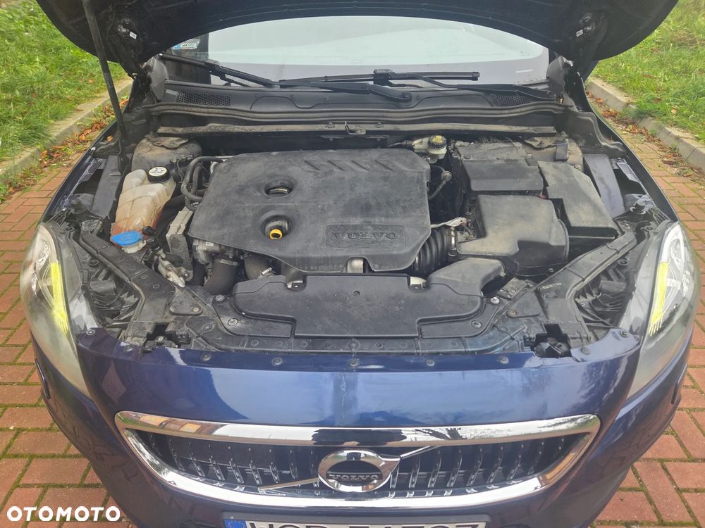 Volvo V40 D2 Ocean Race - 32