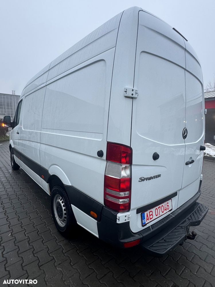 Mercedes-Benz Sprinter 906.213 EEV - 10