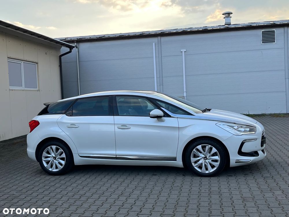 Citroën DS5 HDi 165 SportChic - 13