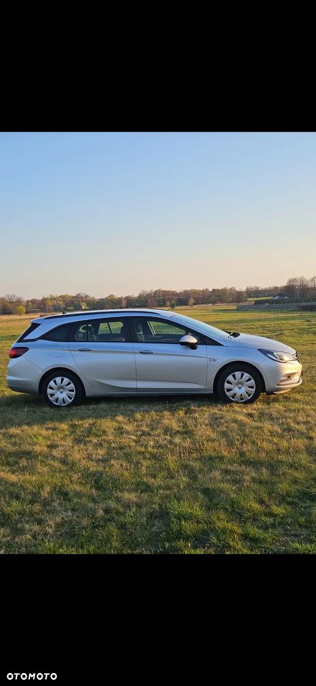 Opel Astra 1.6 CDTI Enjoy S&S - 11