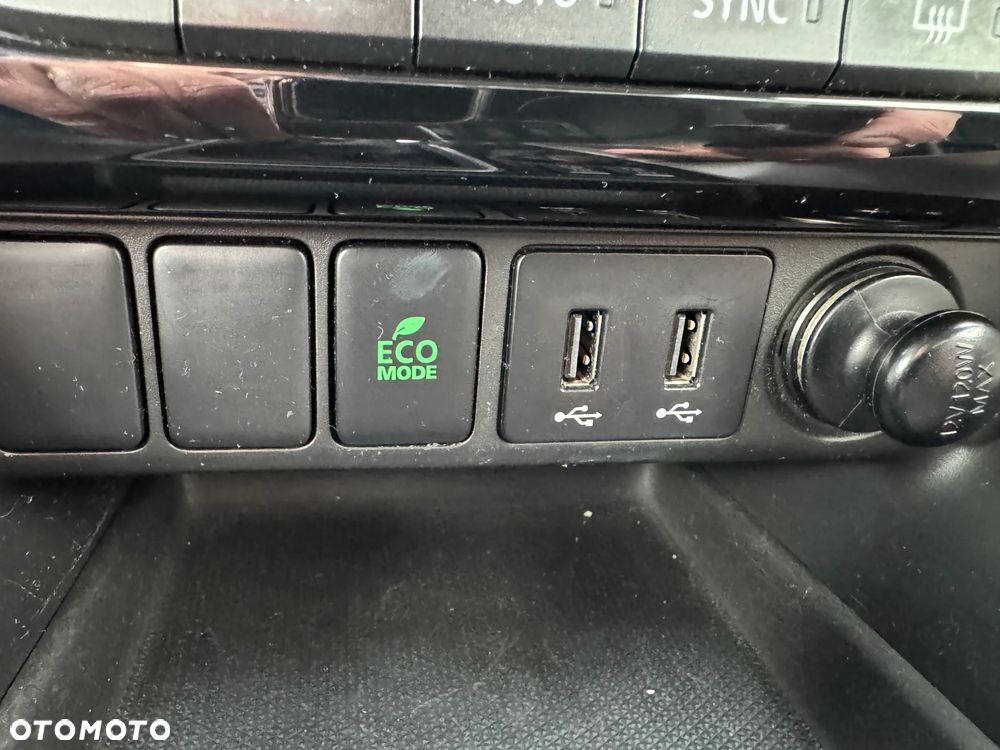 Mitsubishi Eclipse Cross 1.5 T GPF Invite - 19