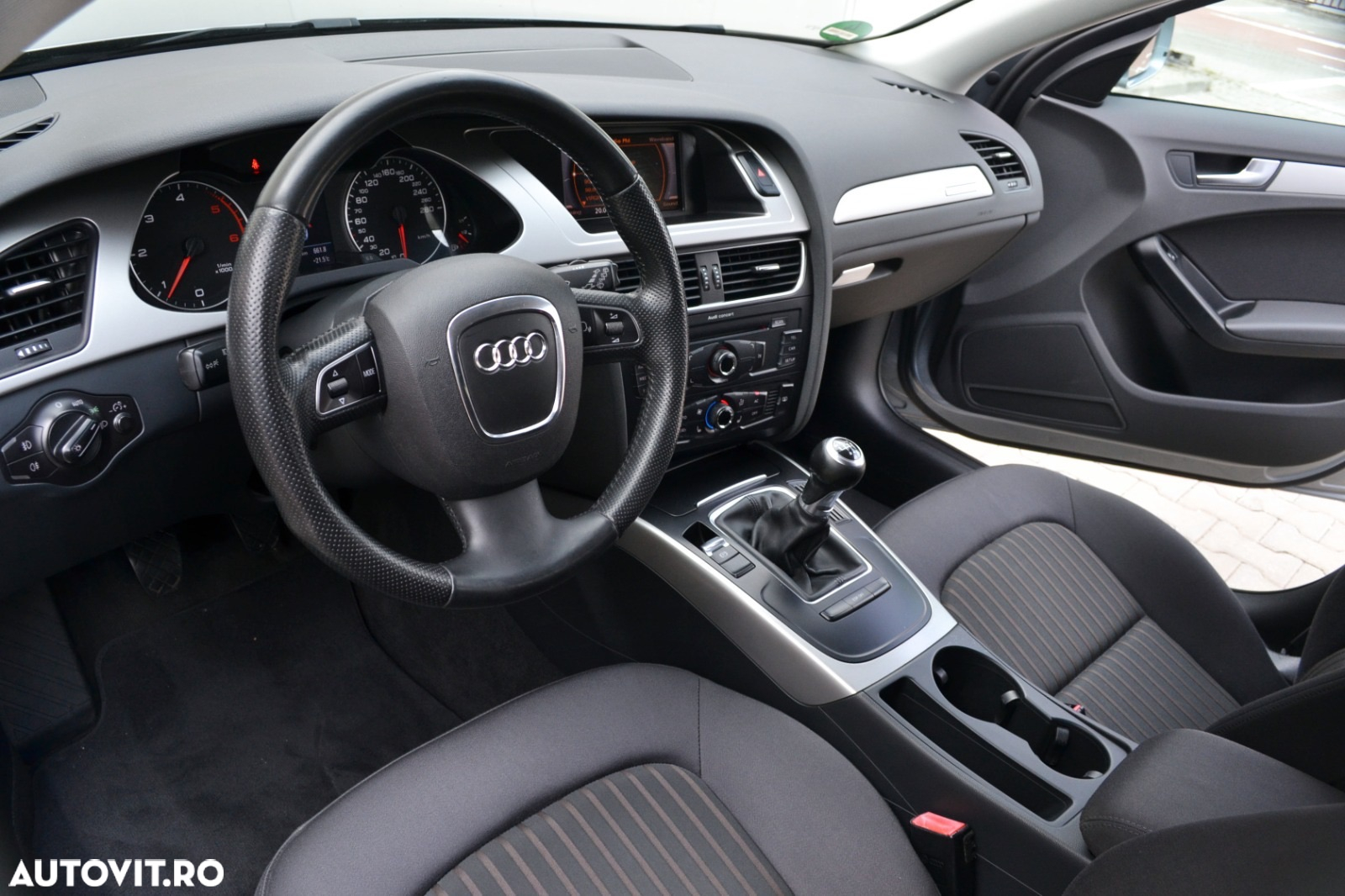 Audi A4 2.0 TDI Quattro Avant - 13