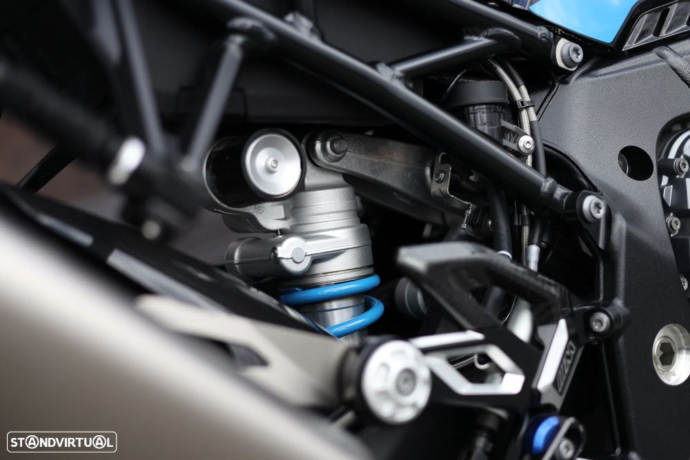 BMW M 1000 R COMPETITION - CARBON Akrapovic - 21