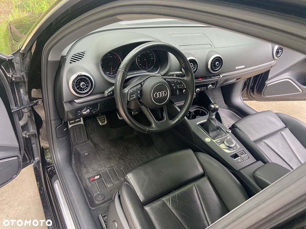 Audi A3 Sportback - 32