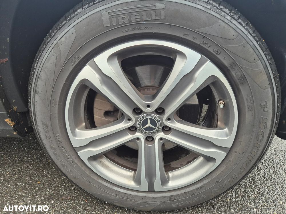 Mercedes-Benz GLC 220 d 4MATIC - 32