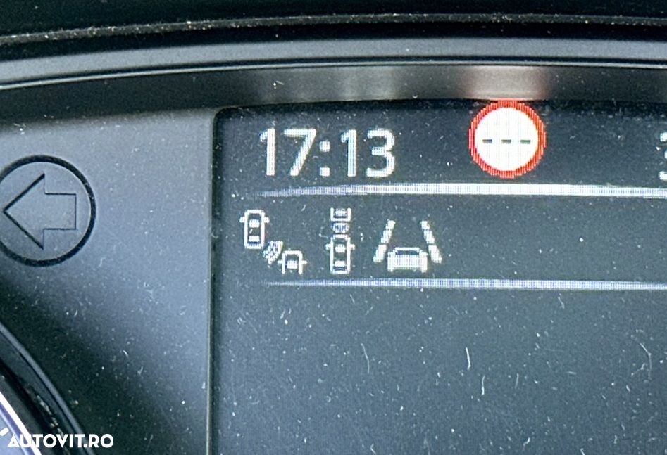Nissan Qashqai 1.6 DCI Xtronic TEKNA+ - 19