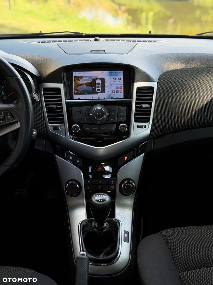 Chevrolet Cruze 1.8 LT+ - 14
