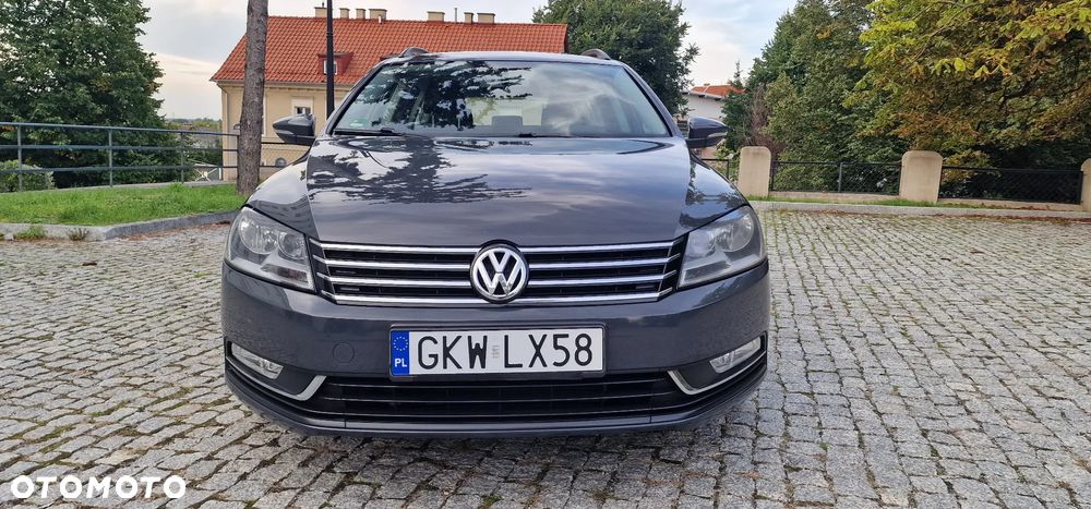 Volkswagen Passat 2.0 TDI 4Motion Comfortline - 2