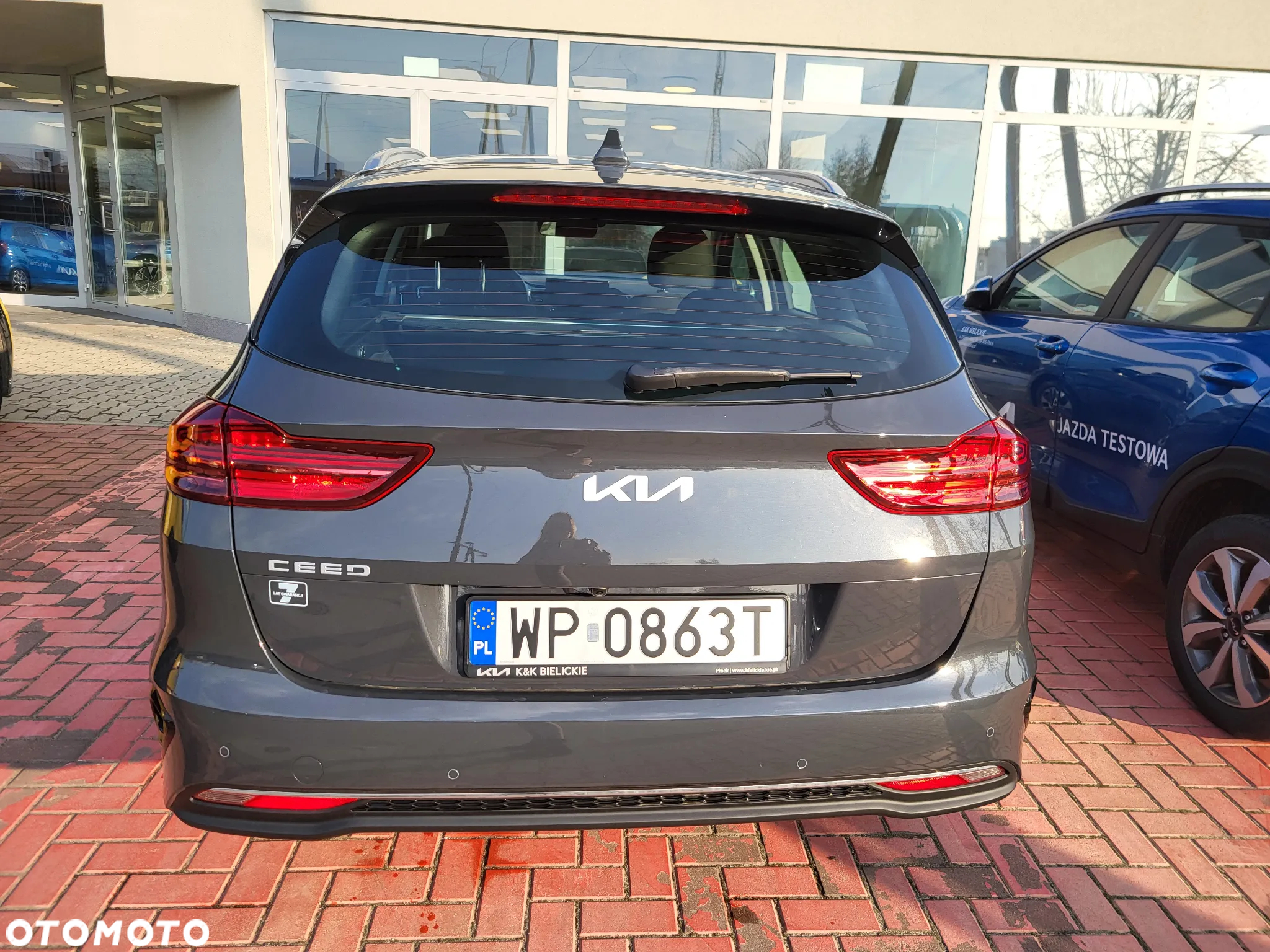 Kia Ceed 1.5 T-GDI M - 11