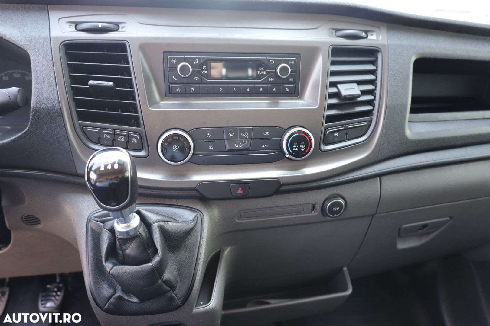 Ford Transit - 18